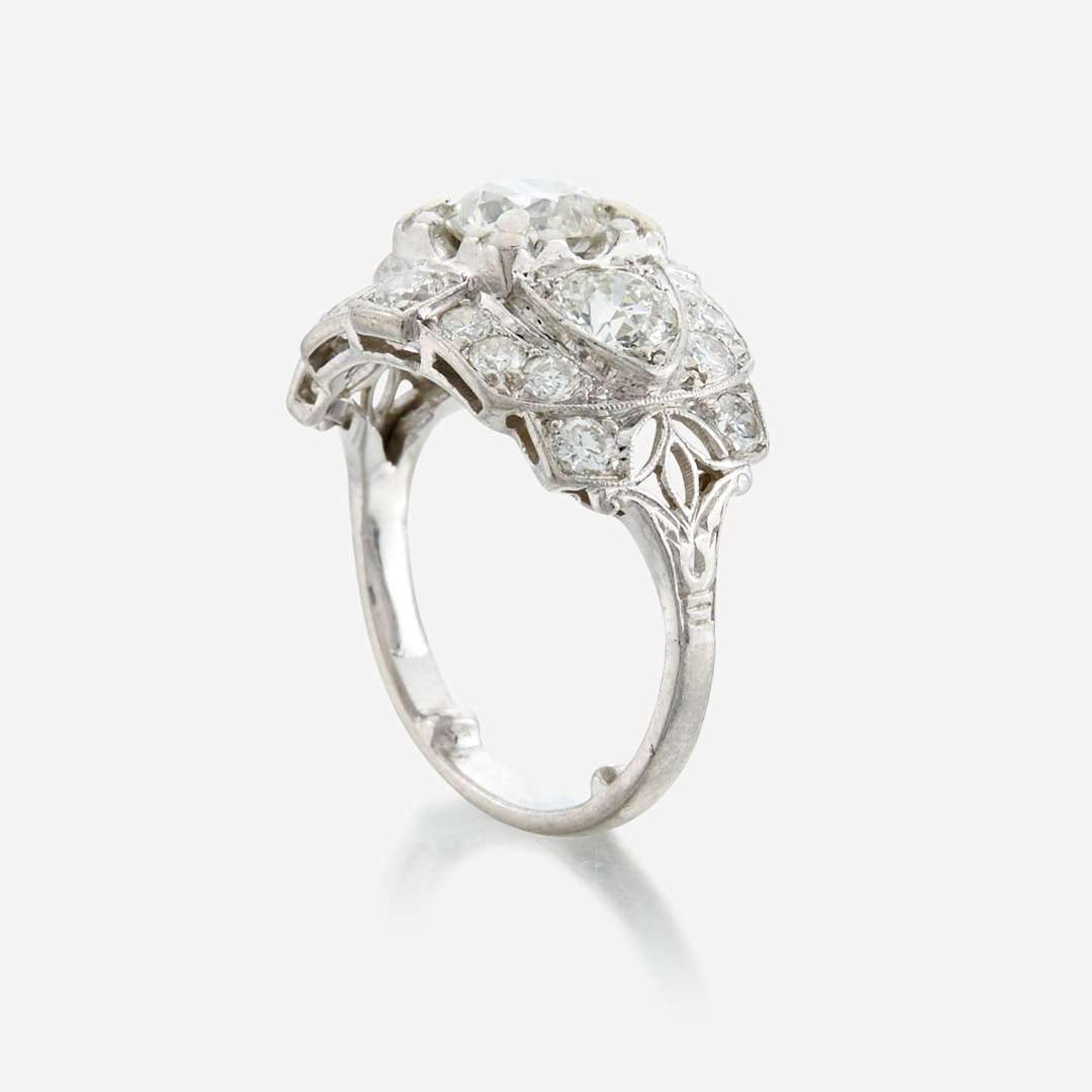 An Art Deco diamond and platinum ring