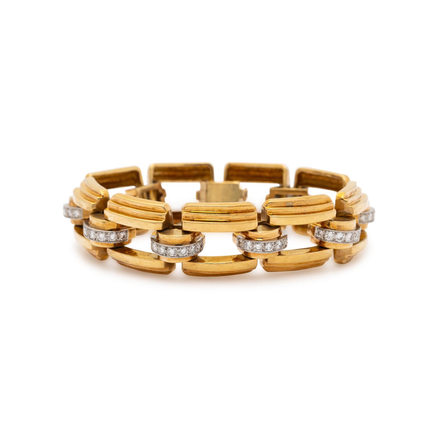 BETTERIDGE, YELLOW GOLD AND DIAMOND BRACELET