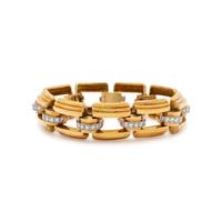BETTERIDGE, YELLOW GOLD AND DIAMOND BRACELET