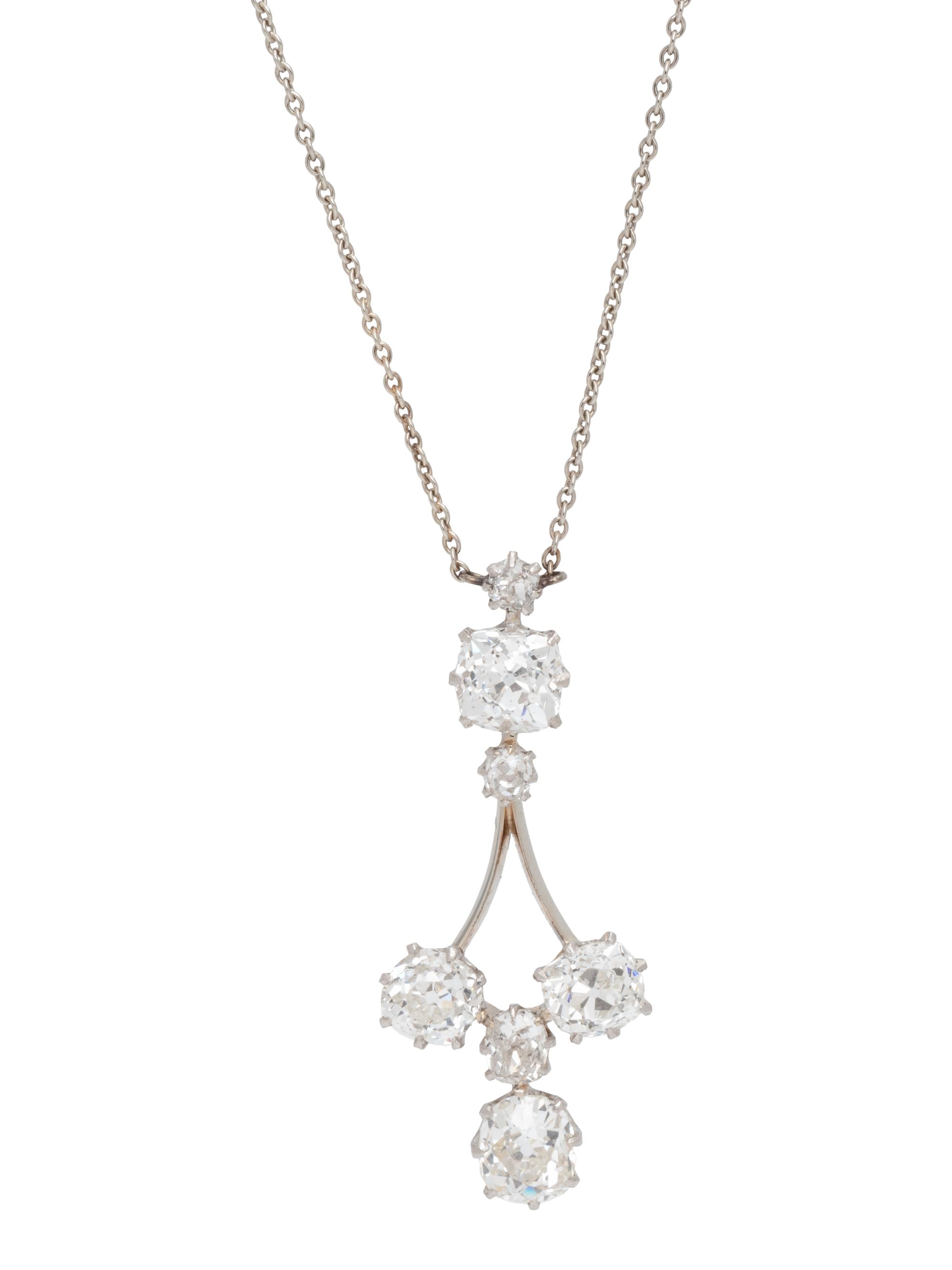 DIAMOND NECKLACE
