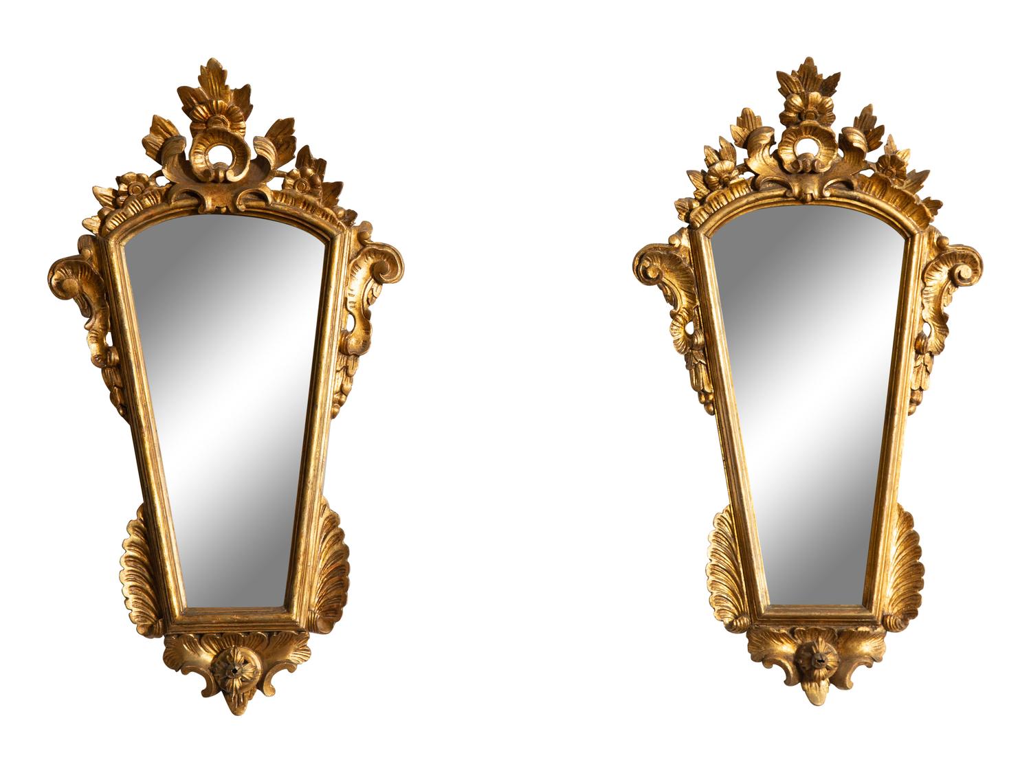 A Pair of Italian Giltwood Mirrors