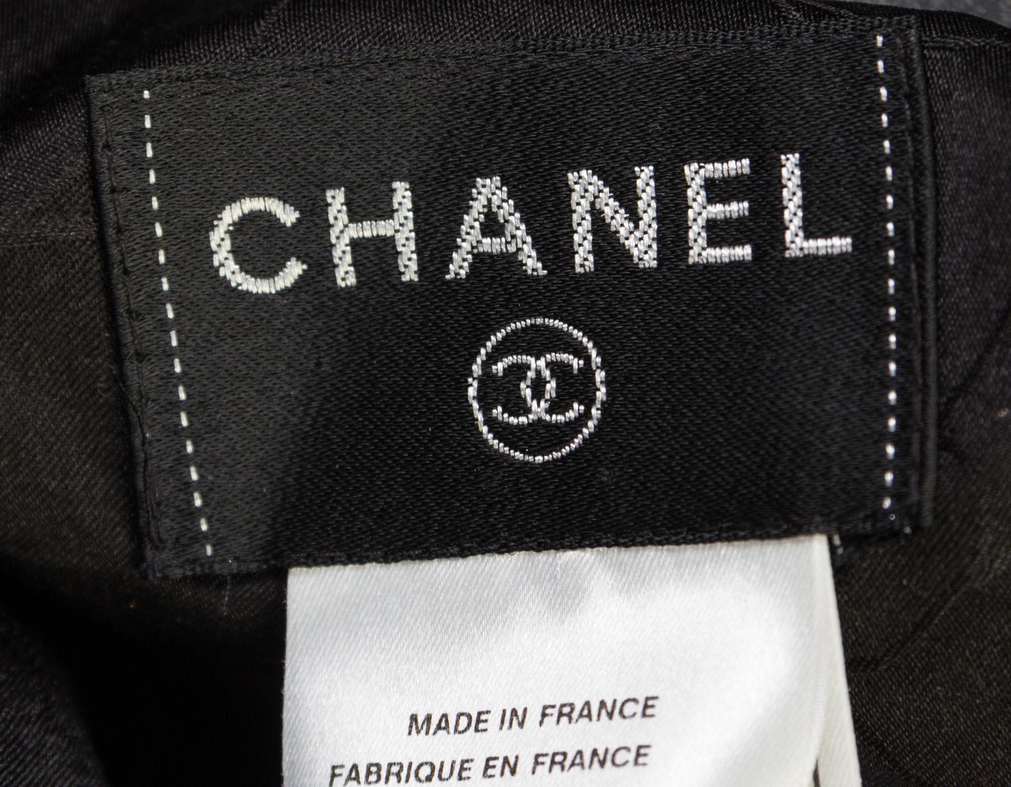 A Chanel Black Boucle Cropped Vest, Size 36.