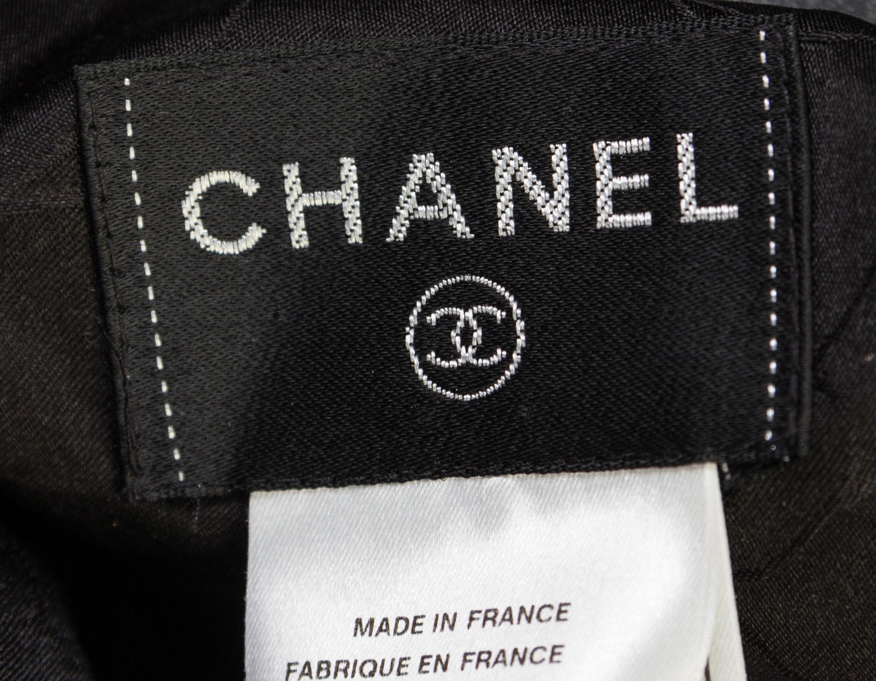 A Chanel Black Boucle Cropped Vest, Size 36.