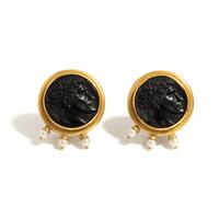 ELIZABETH LOCKE, YELLOW GOLD, CULTURED PEARL AND GLASS CAMEO EARCLIPS