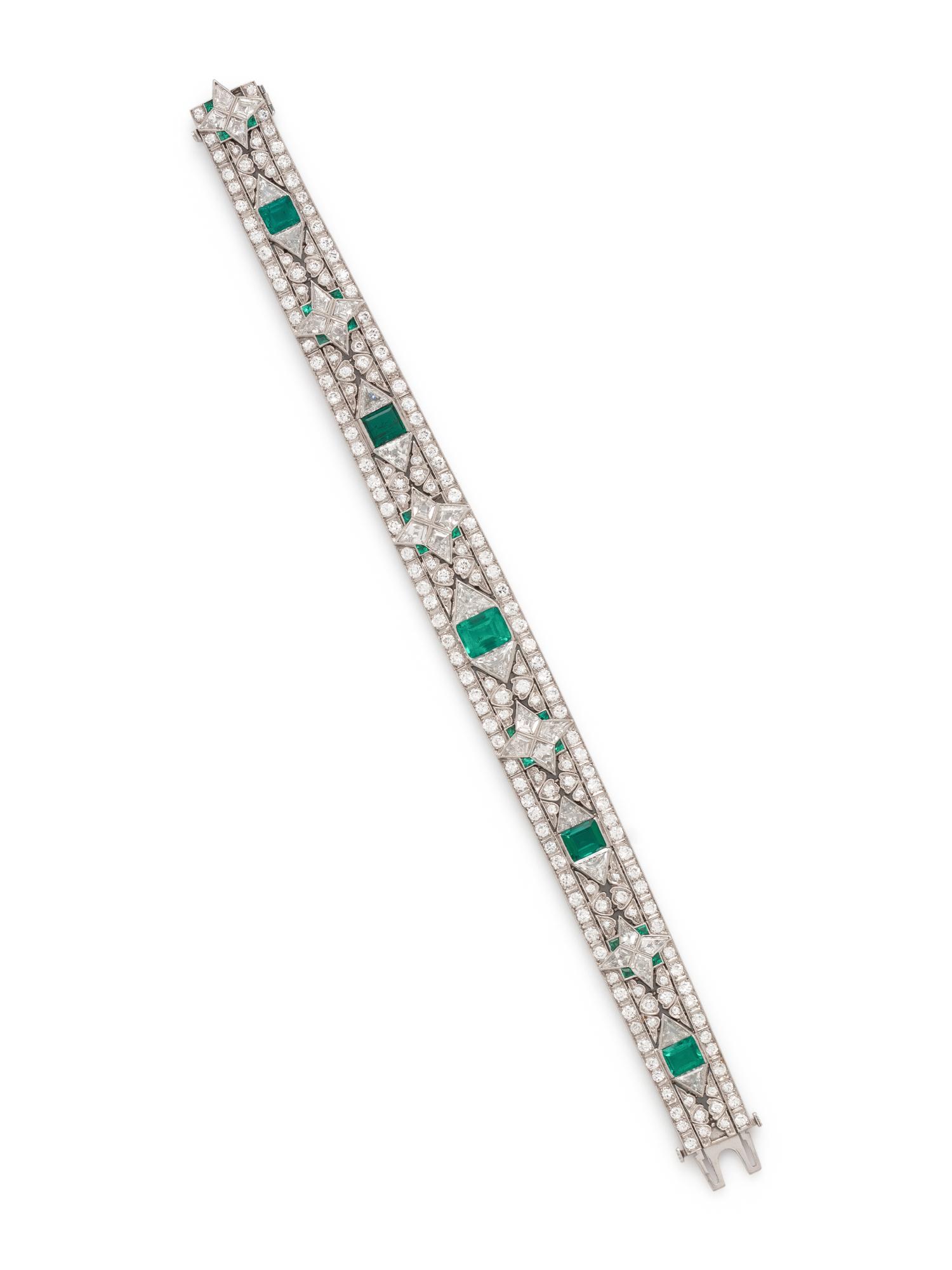 ART DECO, DIAMOND AND EMERALD BRACELET