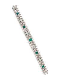 ART DECO, DIAMOND AND EMERALD BRACELET