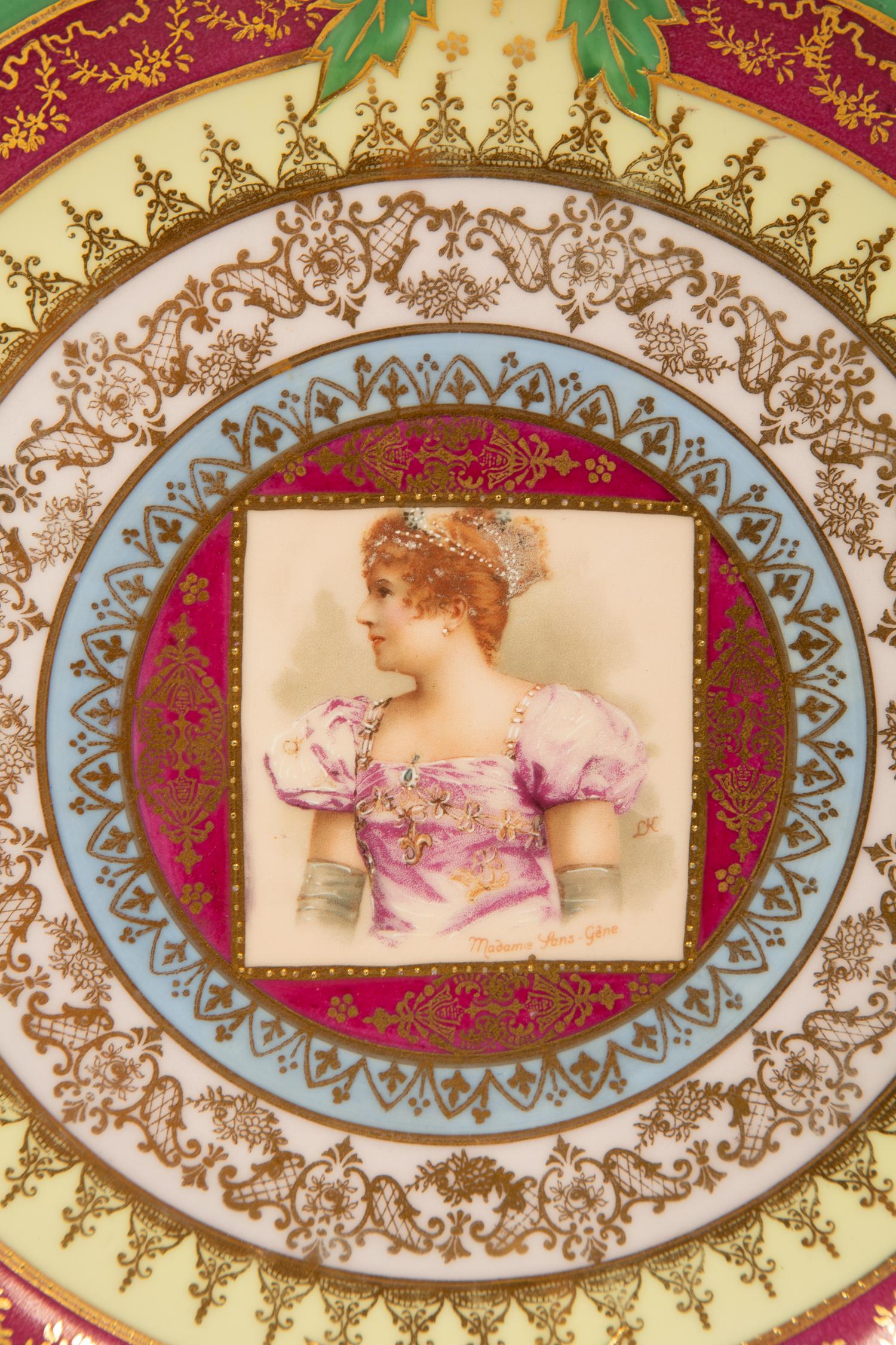 A Pair of Vienna Porcelain Cabinet Plates — 19TH CENTURY