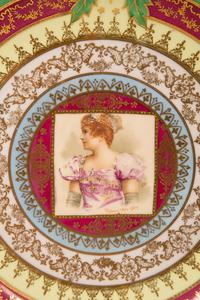 A Pair of Vienna Porcelain Cabinet Plates — 19TH CENTURY