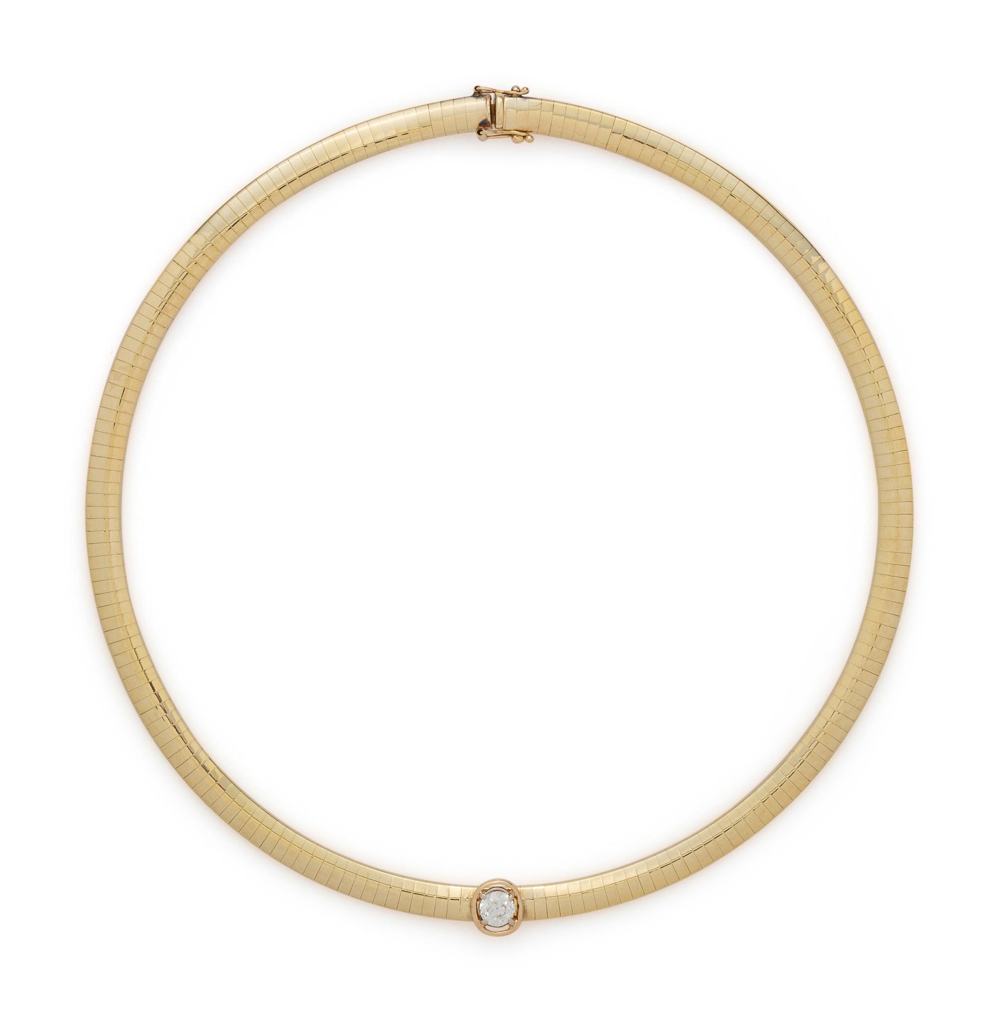 YELLOW GOLD AND DIAMOND NECKLACE