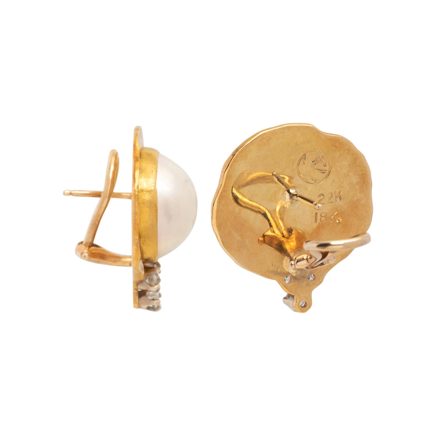 ROSS COPPELMAN, CULTURED MABE PEARL AND DIAMOND EARCLIPS