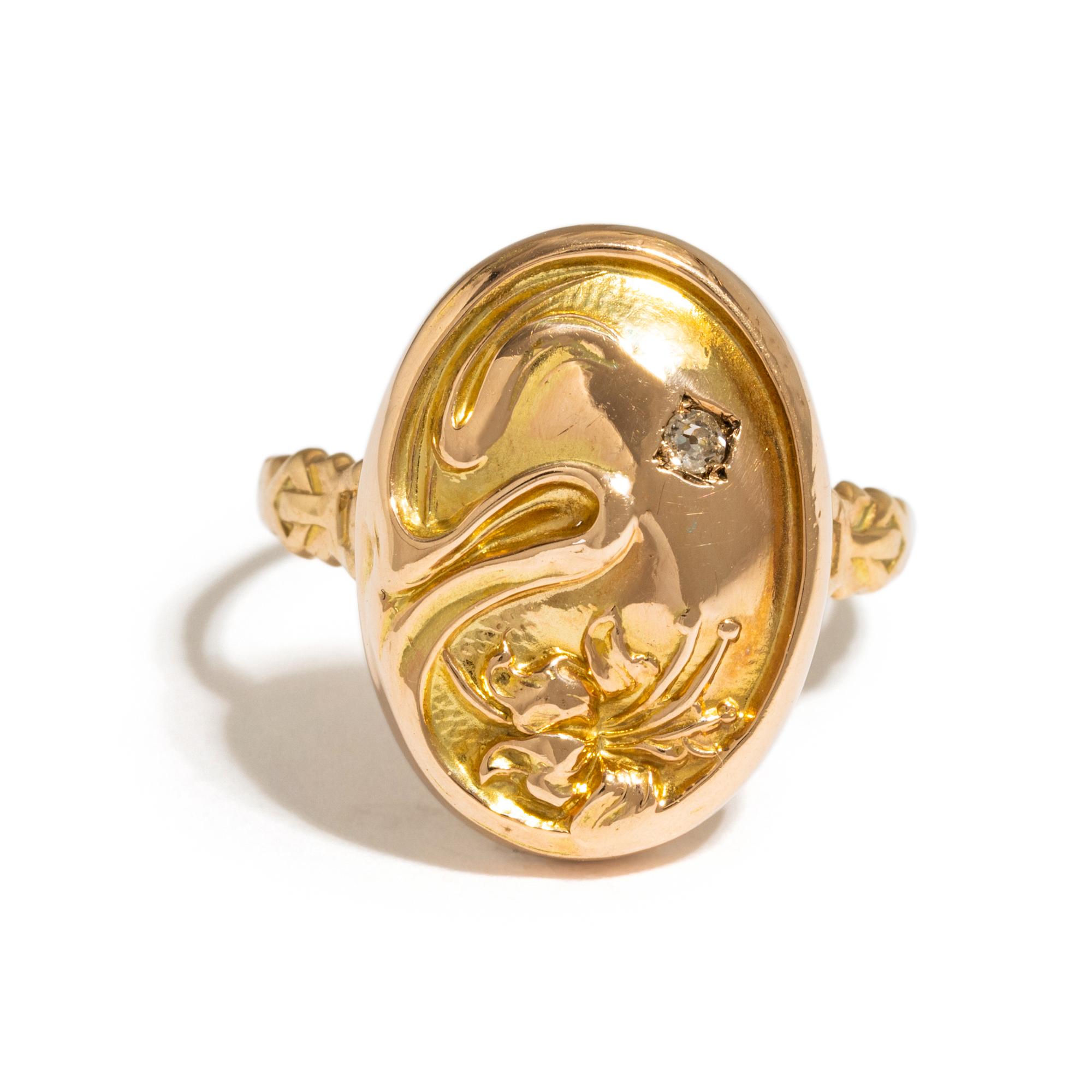 ART NOUVEAU, YELLOW GOLD AND DIAMOND RING