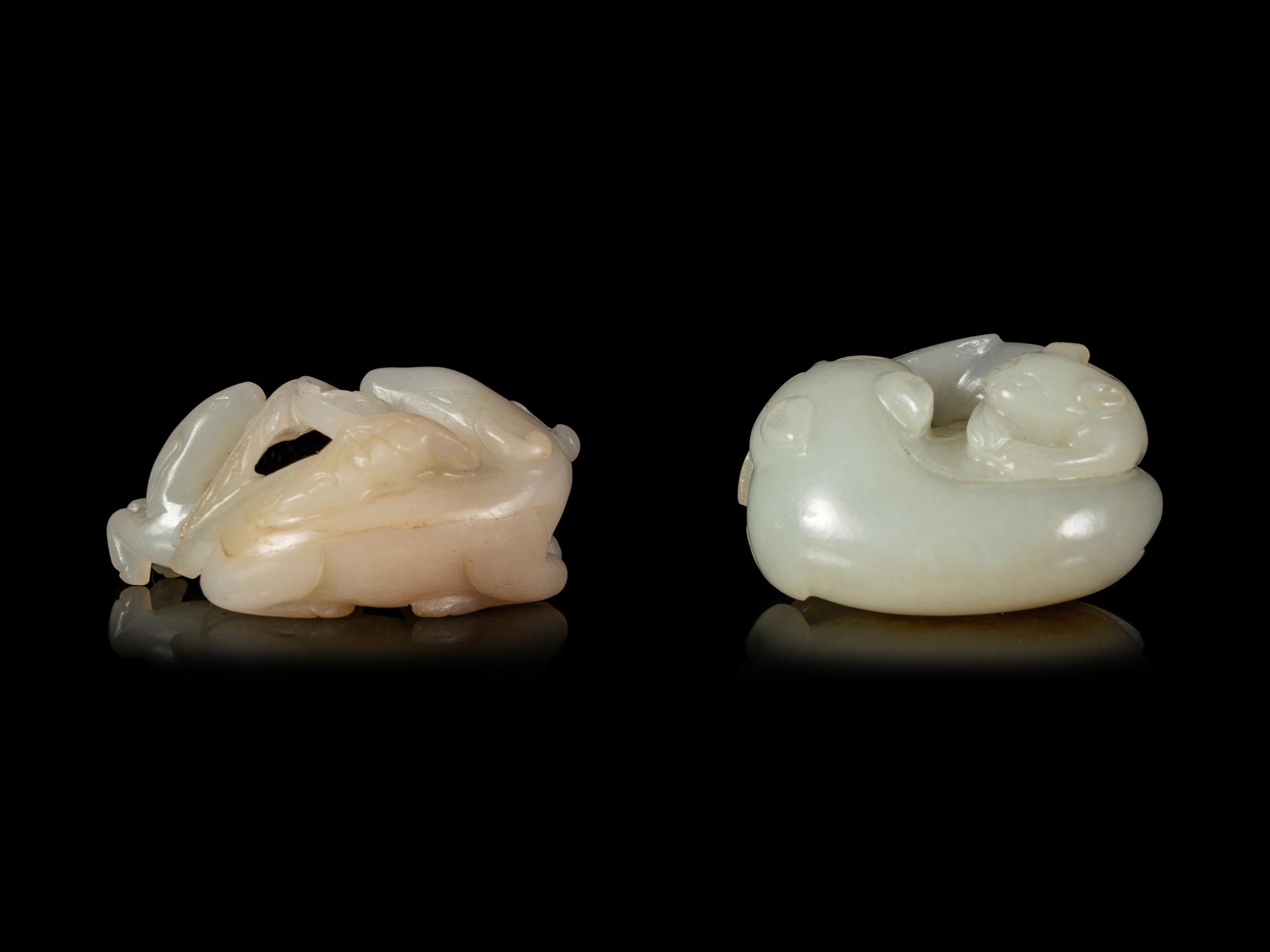 Two White Jade Carving of Double Animals