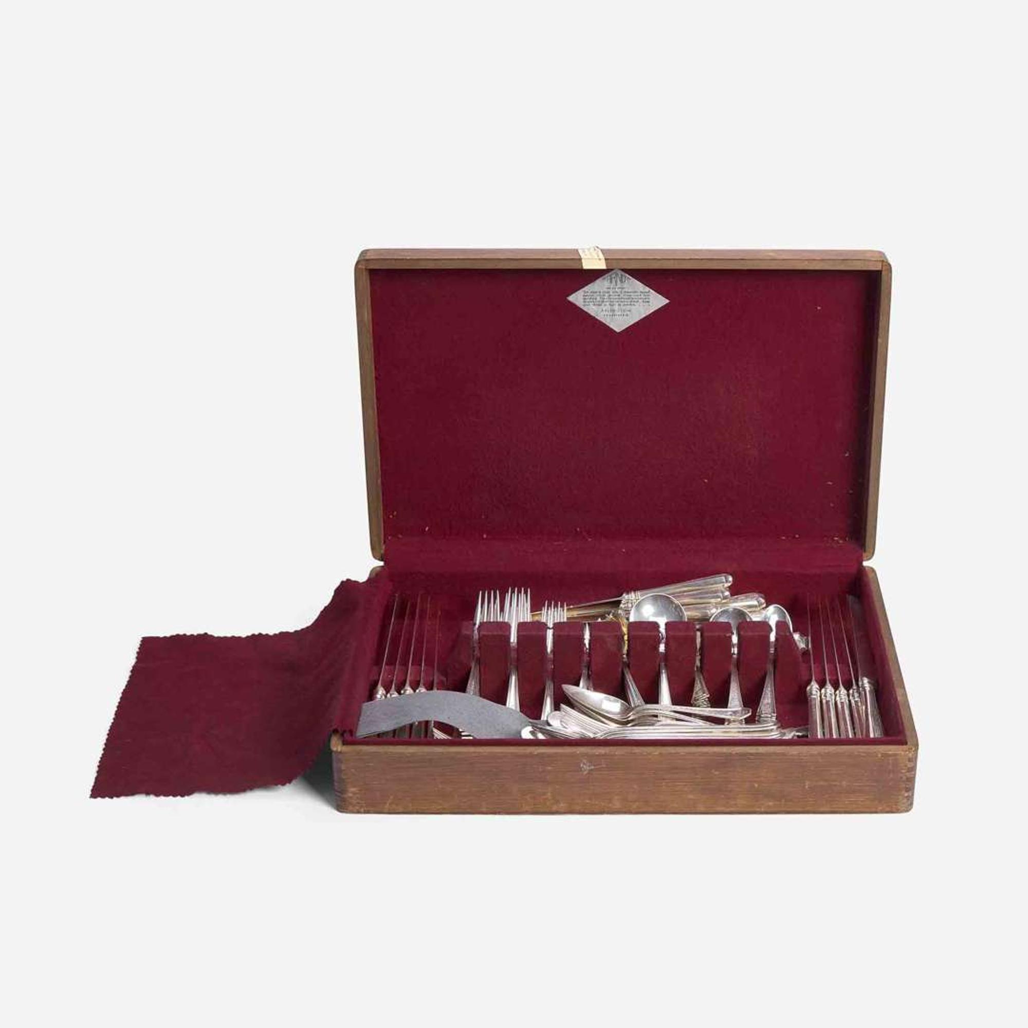 A sterling silver flatware service for twelve in the "Colfax" pattern William B. Durgin Co., Concord, NH and Providence, RI, retailed by J.E. Caldwell & Co. Philadelphia, PA, early 20th century