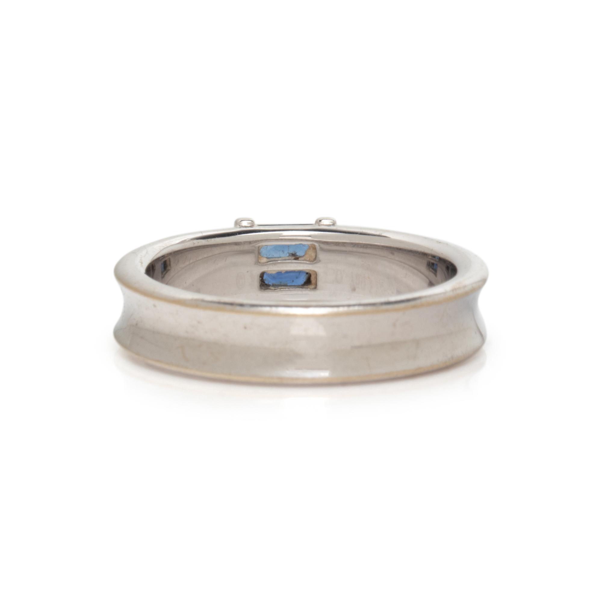 TIFFANY & CO., WHITE GOLD AND SAPPHIRE RING
