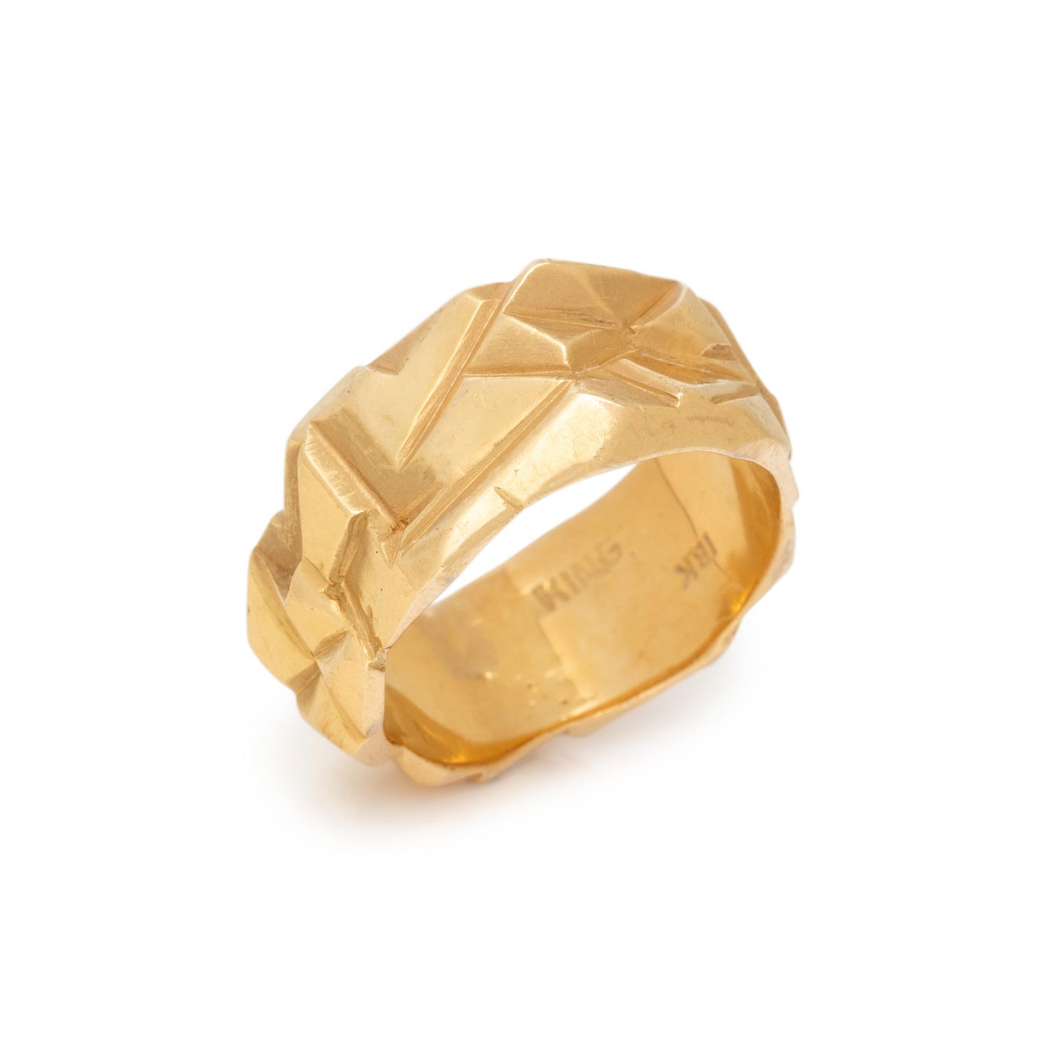 YELLOW GOLD RING
