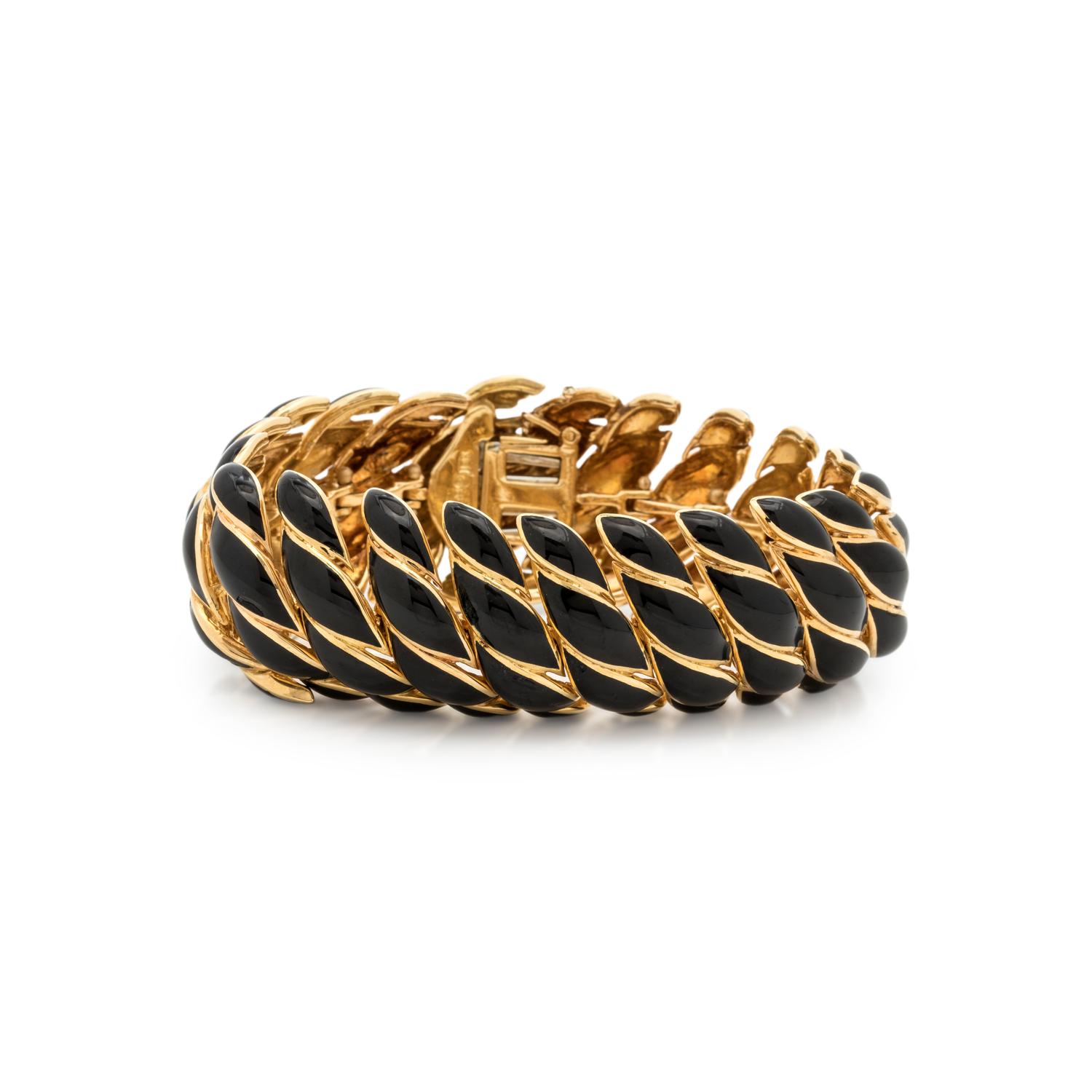 DAVID WEBB, YELLOW GOLD AND ENAMEL BRACELET