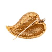 YELLOW GOLD AND DIAMOND LEAF BROOCH