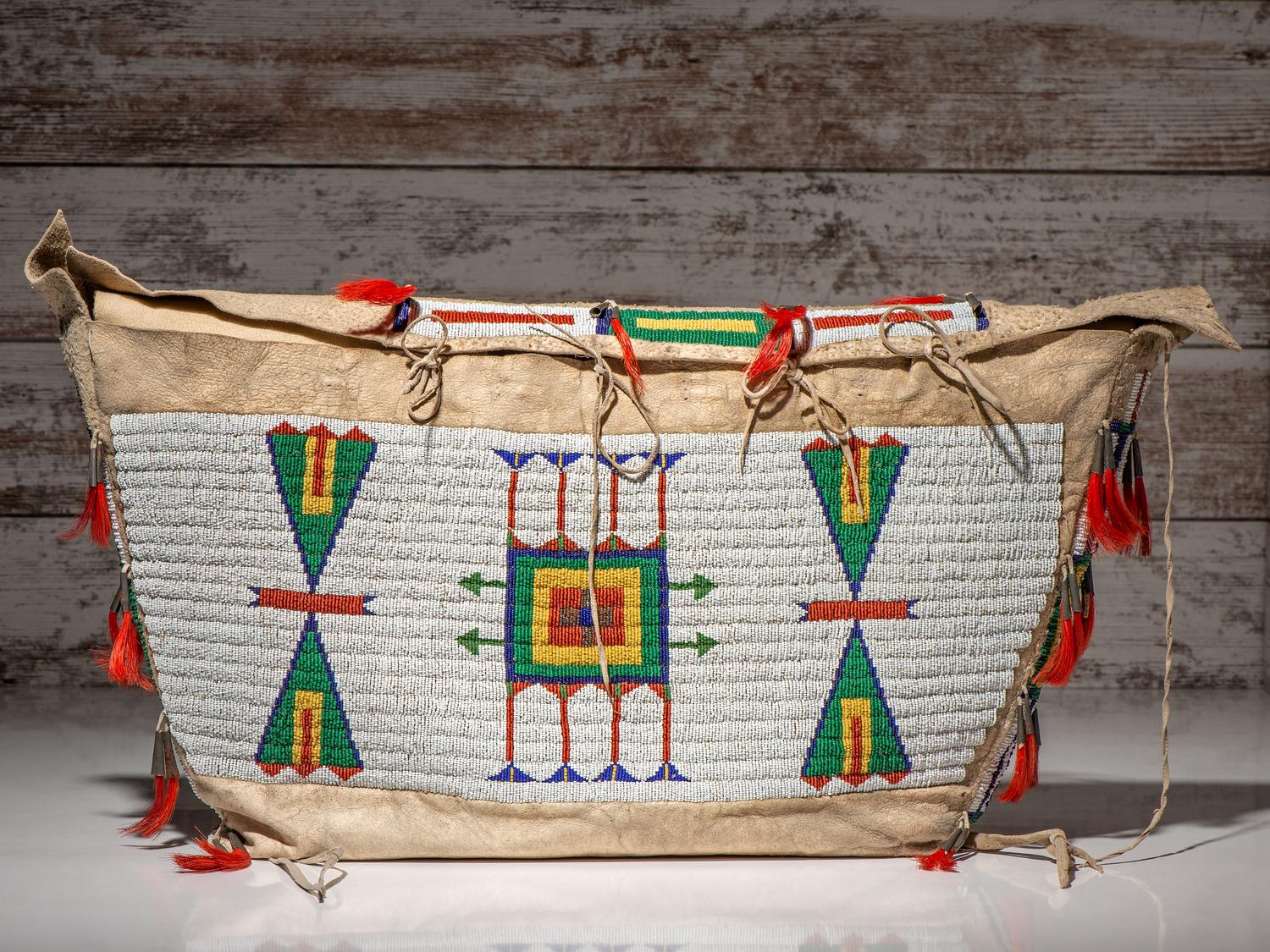 Sioux Beaded Hide Possible Bag