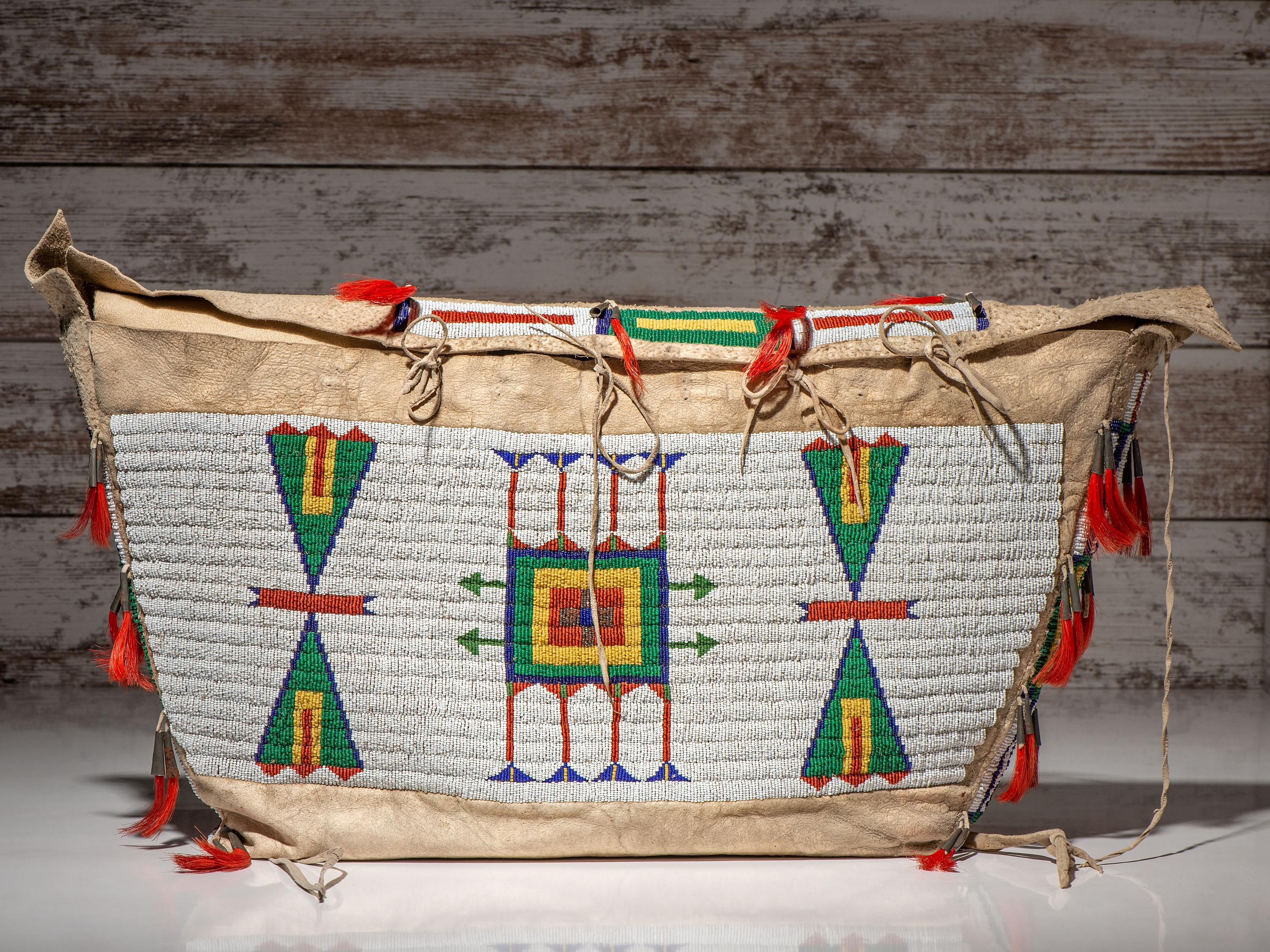 Sioux Beaded Hide Possible Bag