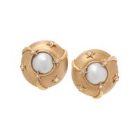 CHANEL, YELLOW GOLD, CULTURED MABE PEARL AND DIAMOND EARCLIPS