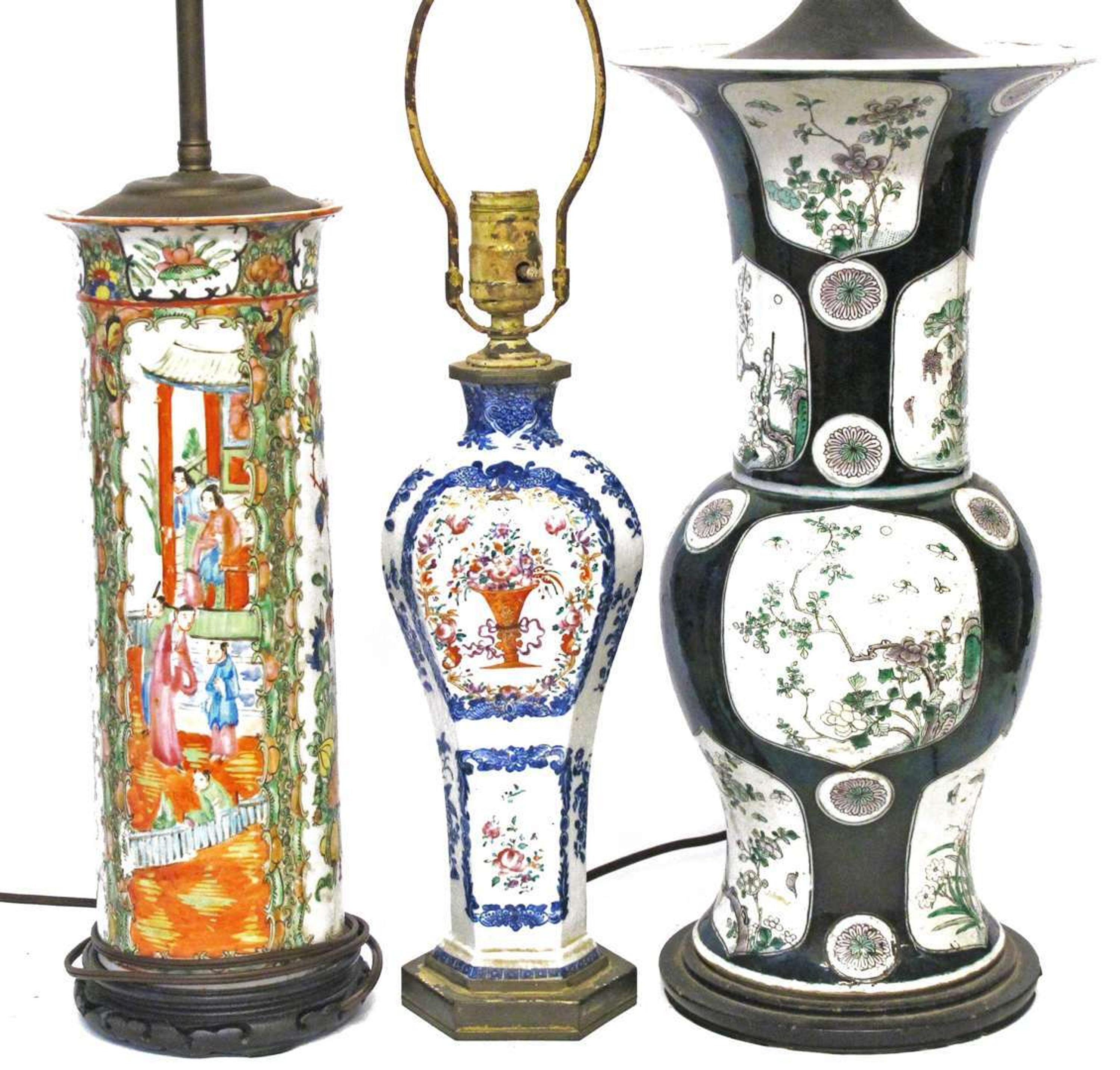 Three Chinese Export porcelain vases late 18th/19th century