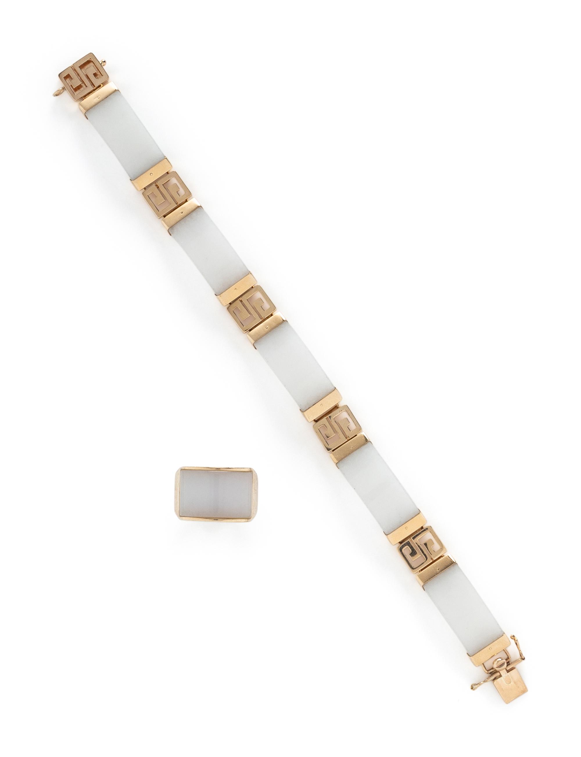 WHITE JADE AND YELLOW GOLD BRACELET AND RING