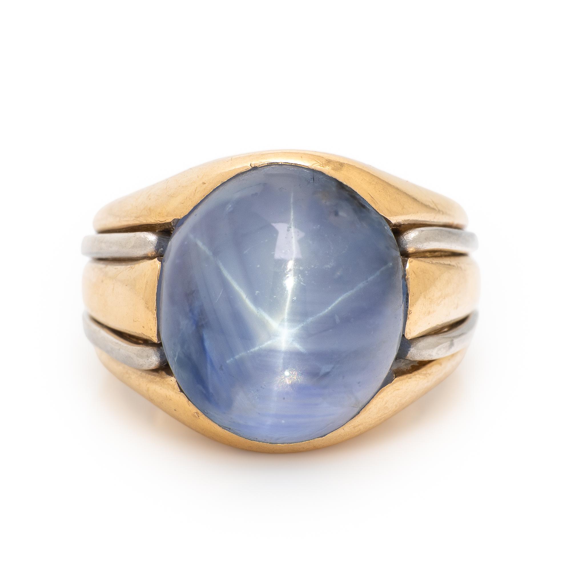 Star Sapphire and Bicolor Gold Ring