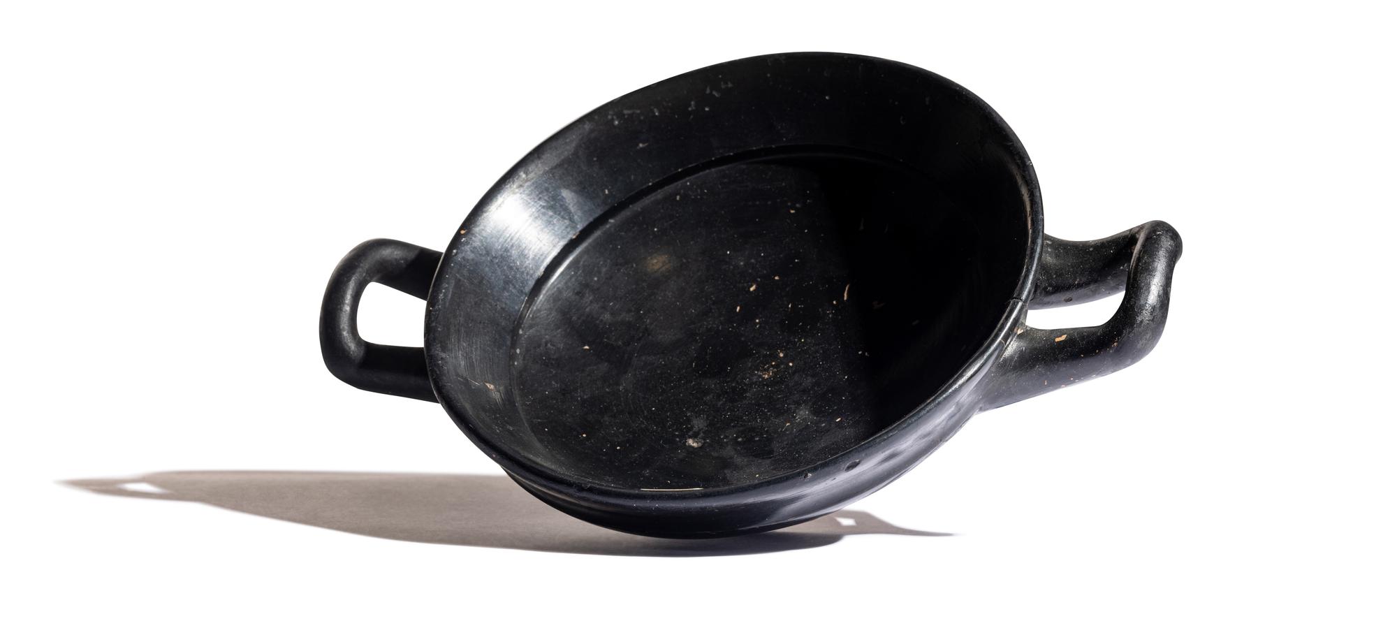 An Attic Stemless Kylix with Graffito