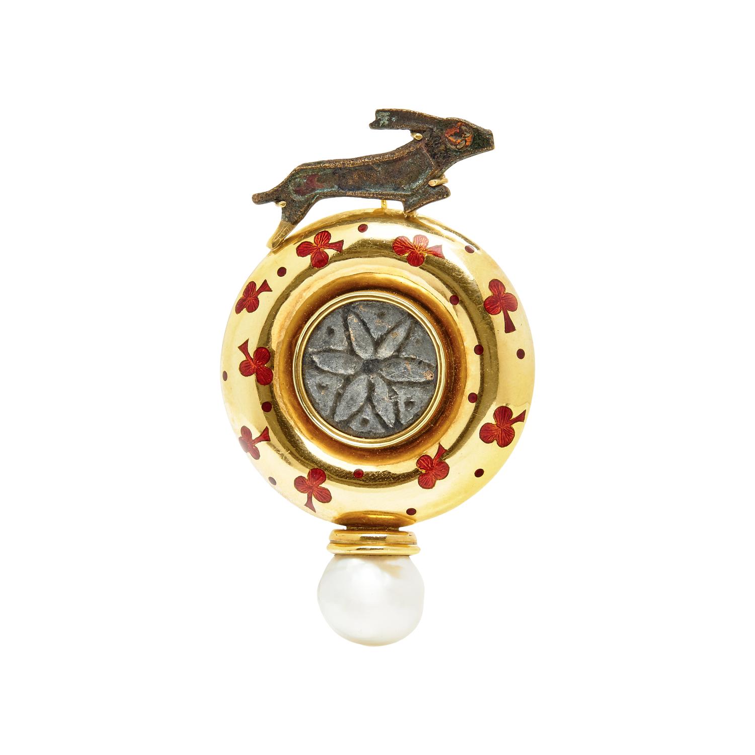 ELIZABETH GAGE, YELLOW GOLD, ENAMEL, AND CULTURED PEARL HARE BROOCH