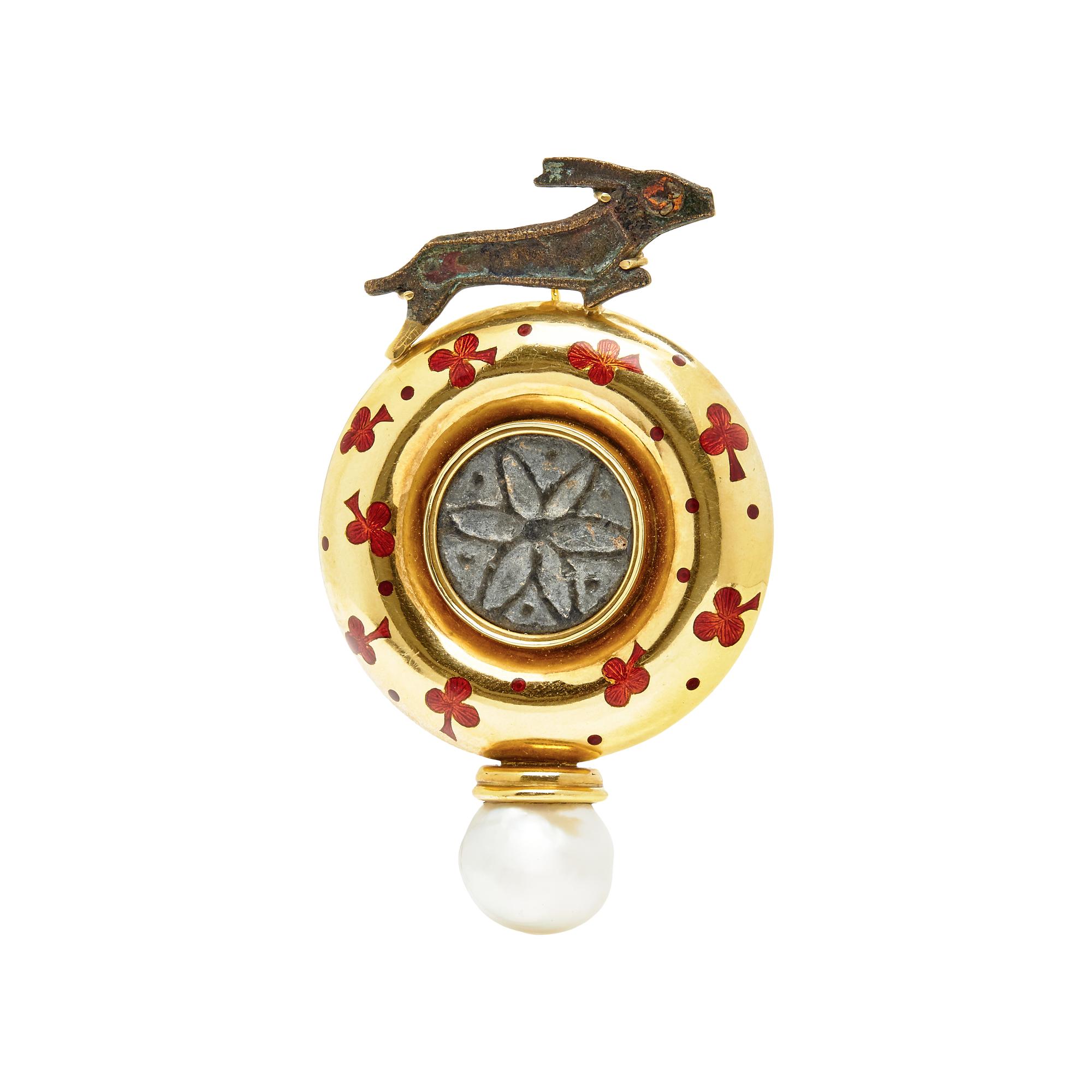 ELIZABETH GAGE, YELLOW GOLD, ENAMEL, AND CULTURED PEARL HARE BROOCH