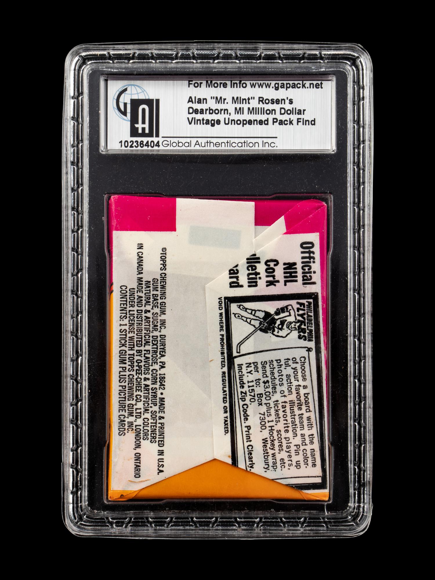 A Sealed Unopened Wax Pack of 1973-1974 Topps Hockey Cards