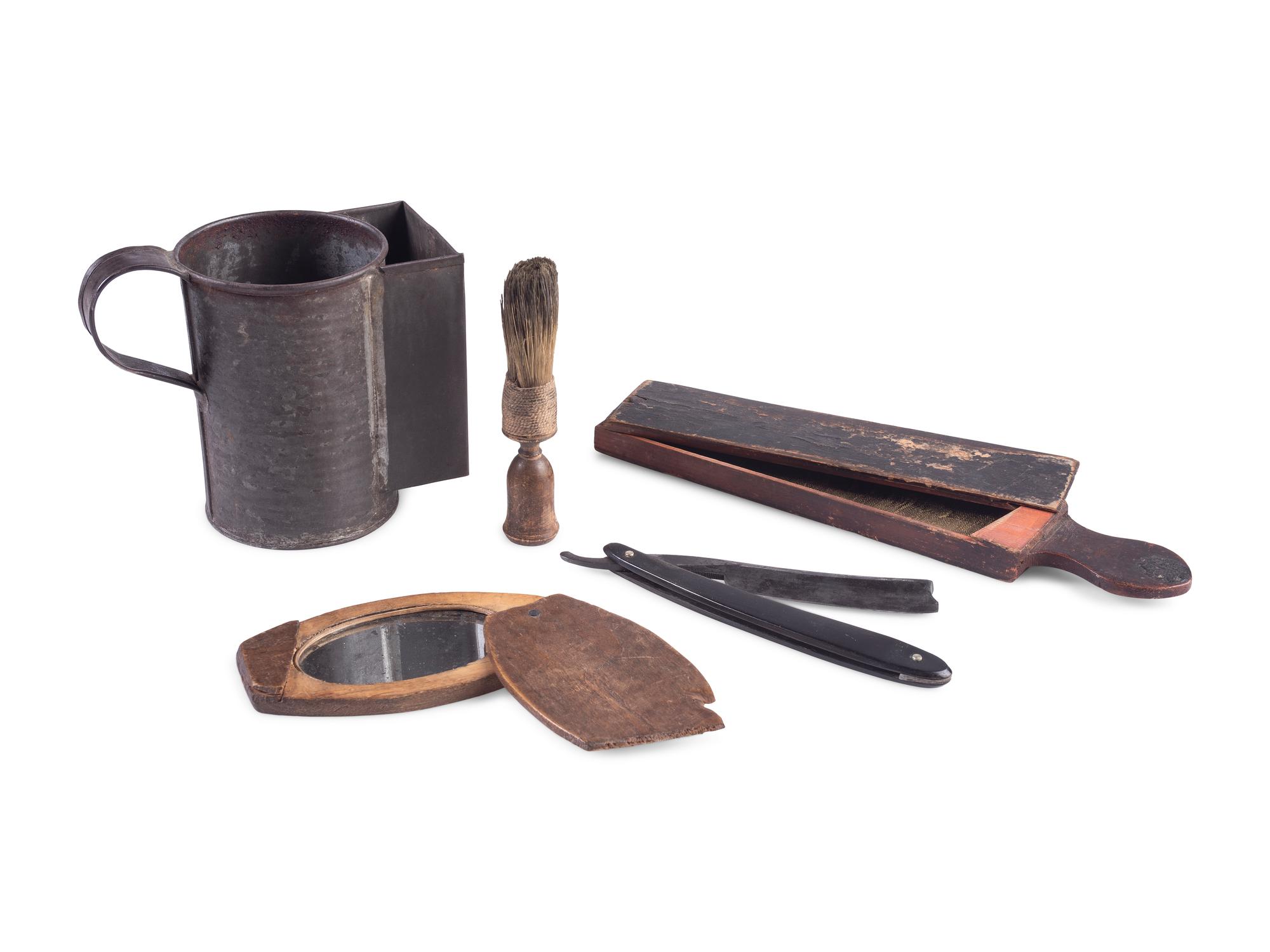 A group of 4 Civil War-period shaving accessories, comprising: