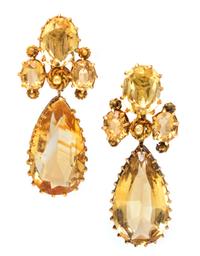 A Pair of Yellow Gold and Citrine Pendant Earclips, 5.70 dwts.