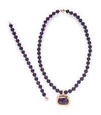 GUMPS, CONVERTIBLE AMETHYST AND DIAMOND PENDANT NECKLACE
