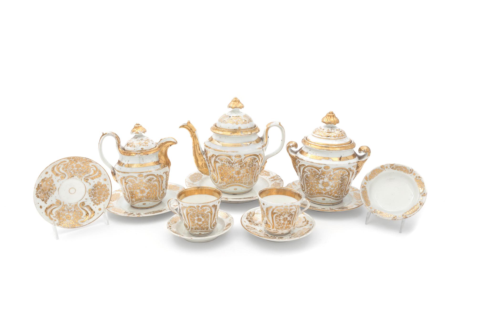 A Paris Porcelain Dessert Service