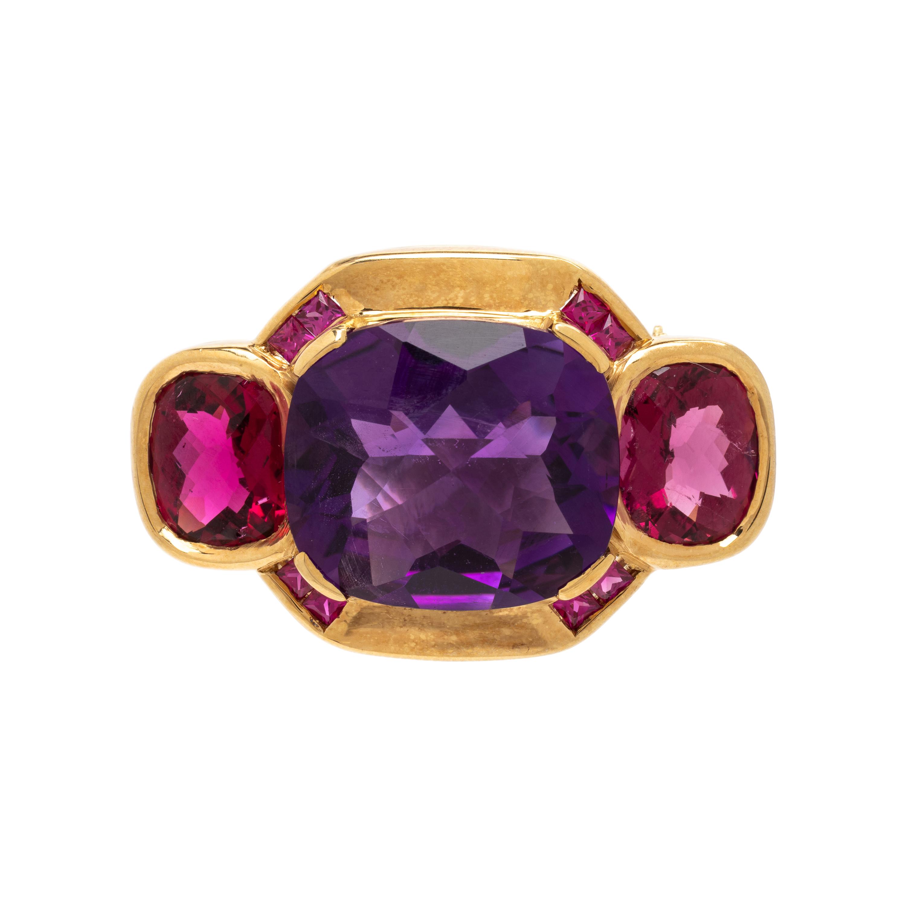 Multigem and Yellow Gold Brooch