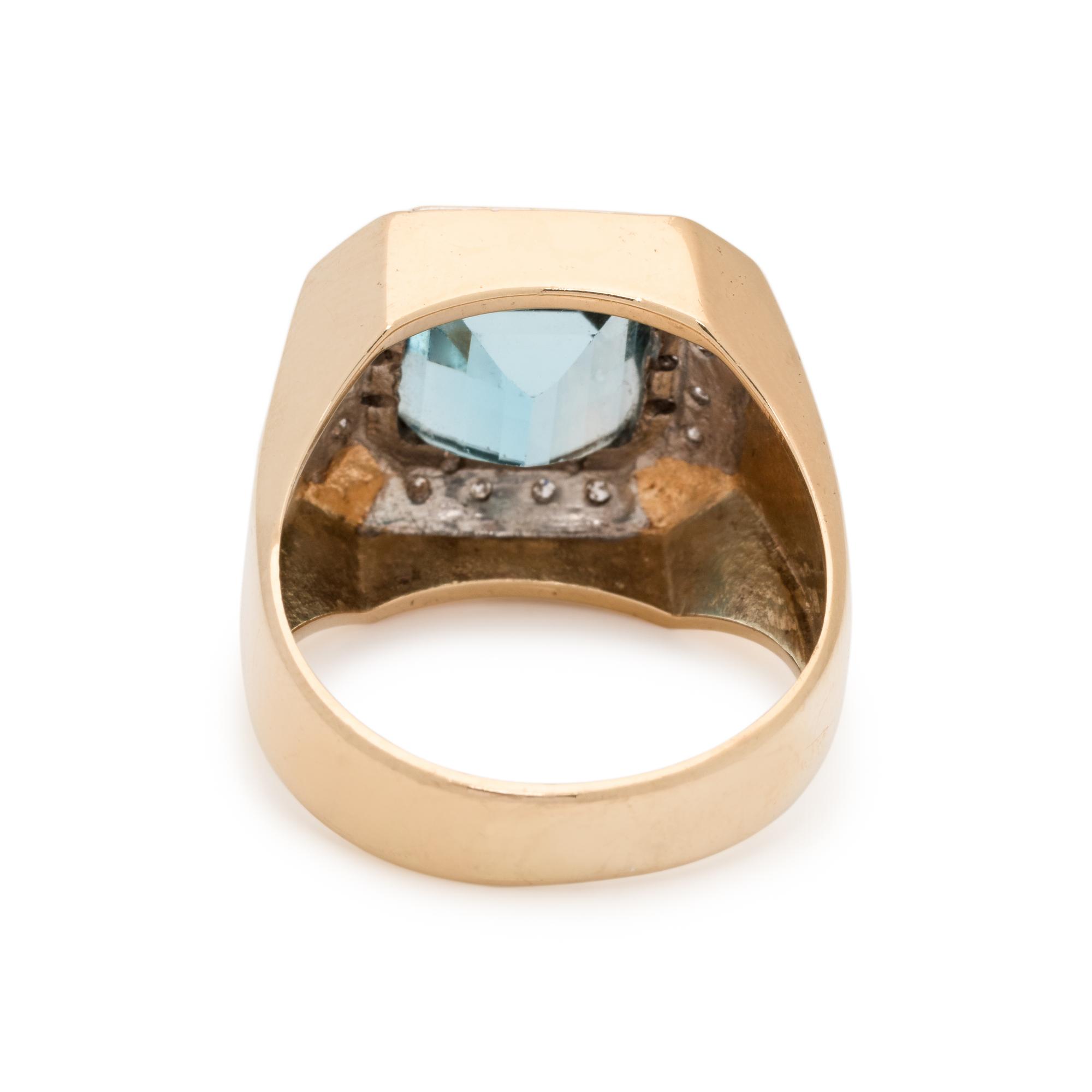 AQUAMARINE AND DIAMOND RING
