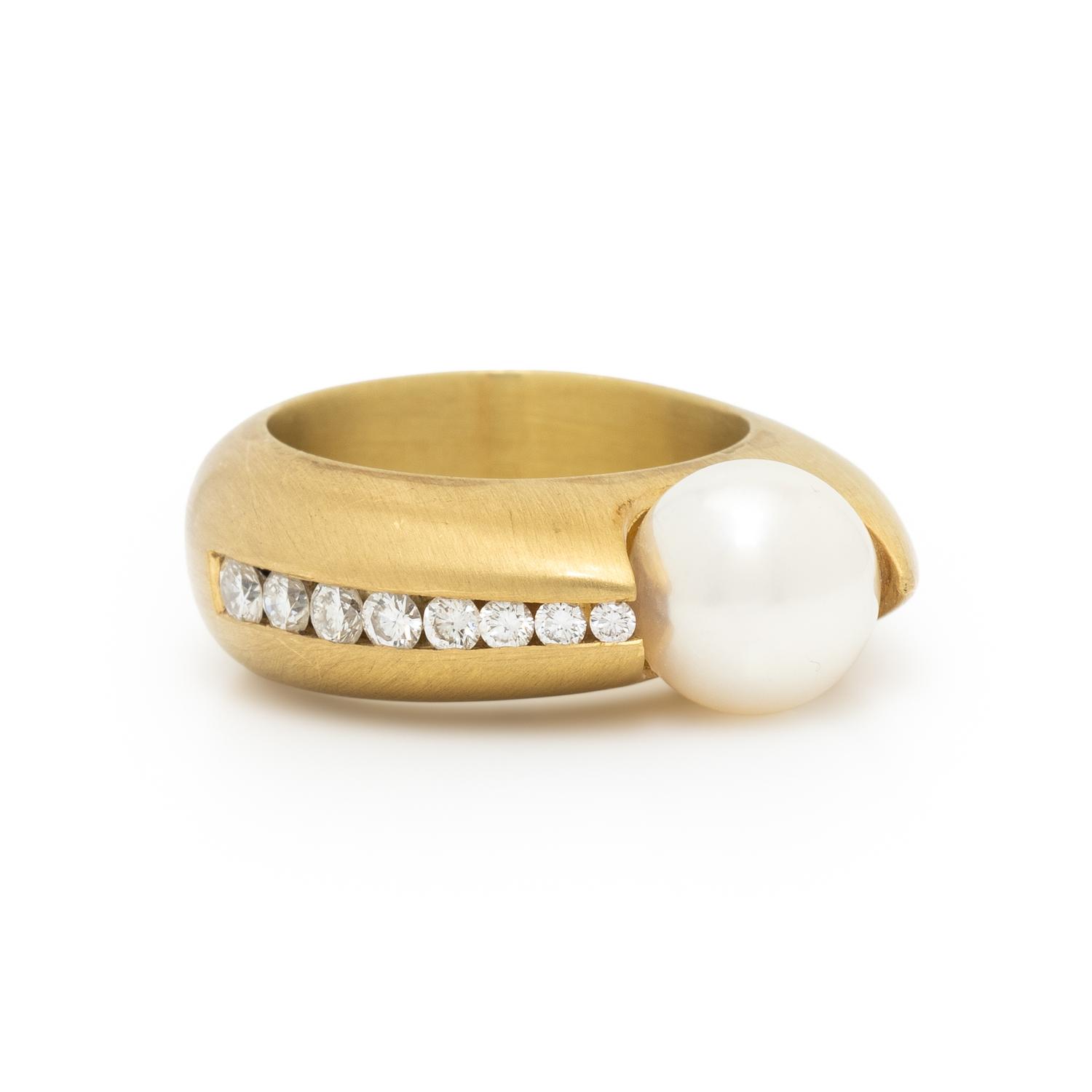 CULTURED PEARL, DIAMOND, AND YELLOW GOLD RING