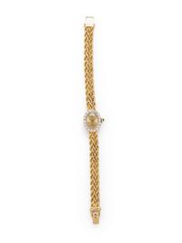 BAUME & MERCIER, YELLOW GOLD AND DIAMOND WATCH
