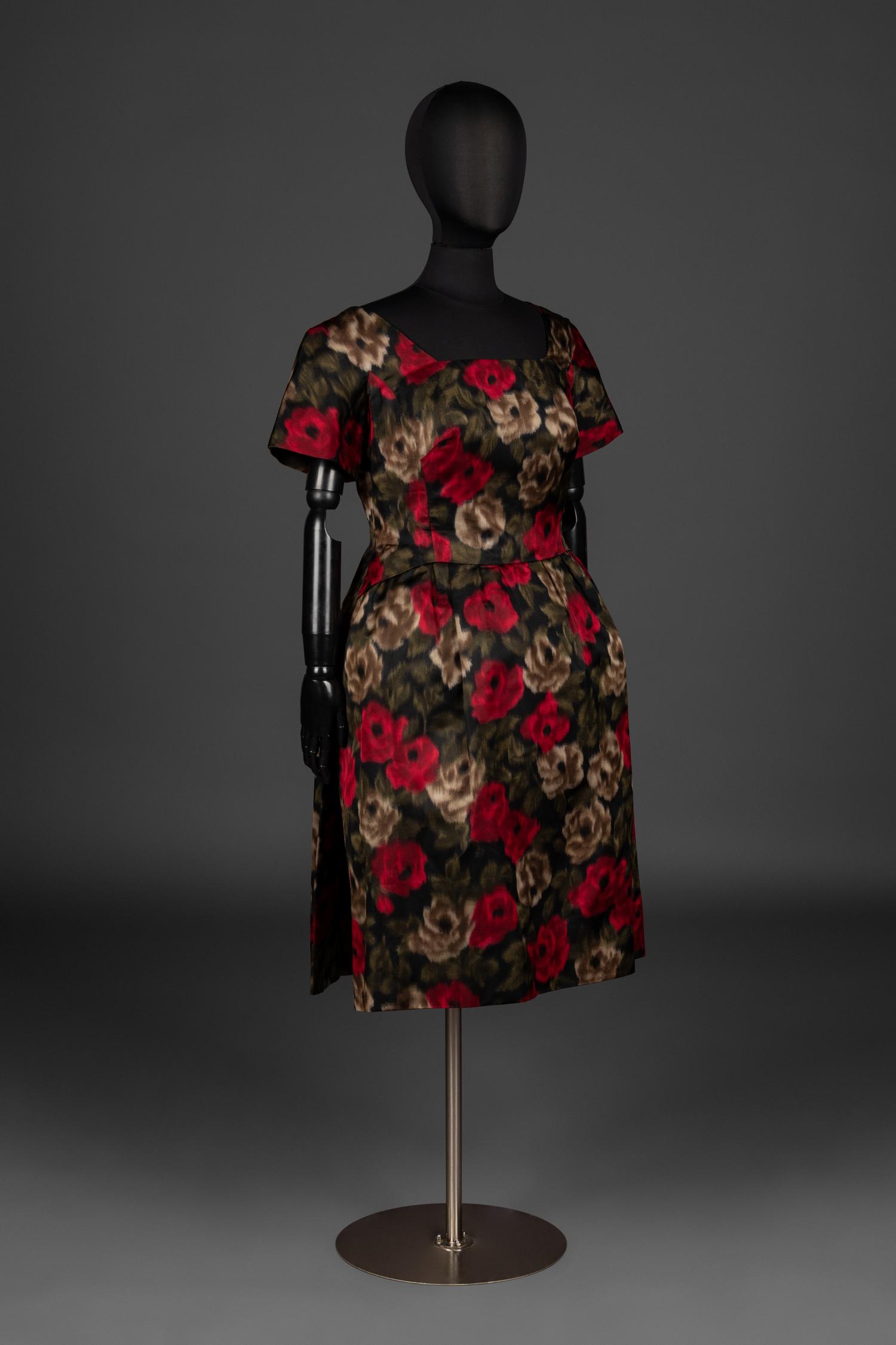Elizabeth Arden Dress