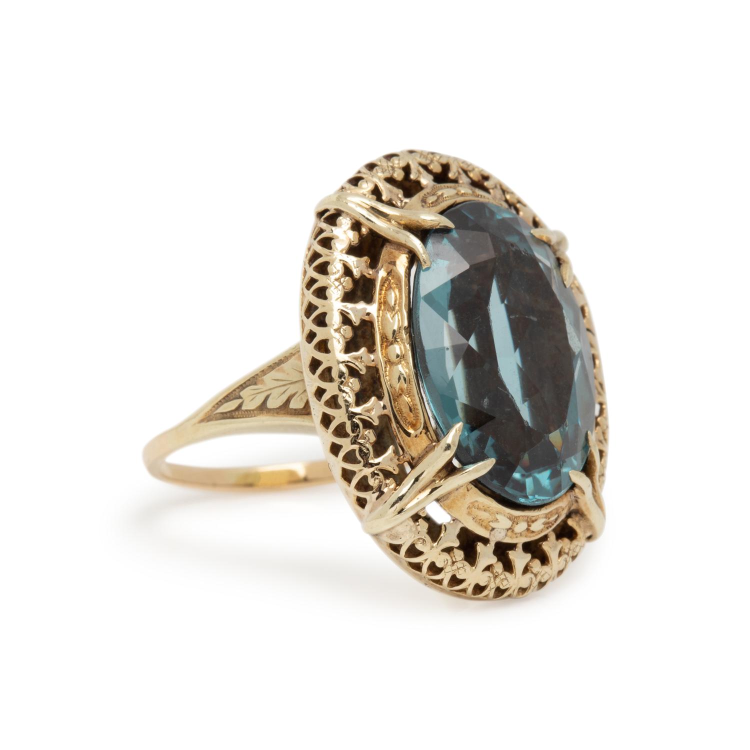 VICTORIAN, YELLOW GOLD AND SYNTHETIC SPINEL RING