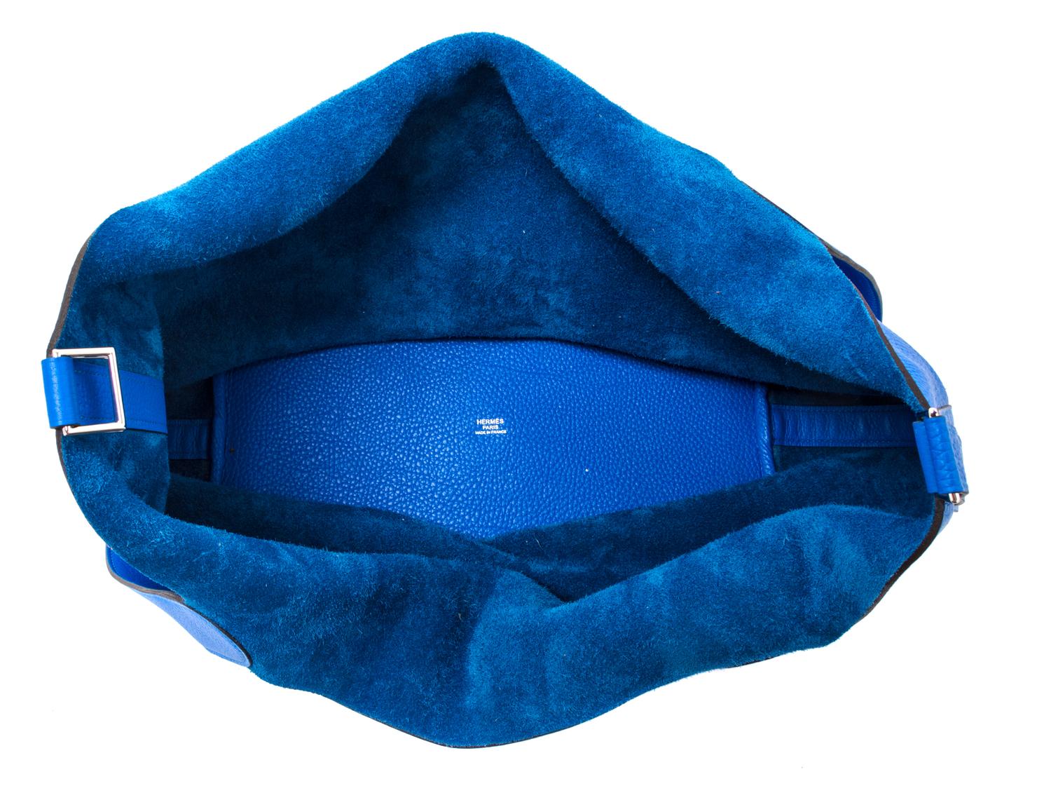 An Hermes Bleu Hydra Taurillon Clemence Picotin Lock TGM Handbag, 13" x 13" x 9".