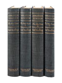 [LINCOLN, Abraham]. SANDBURG, Carl (1878-1967). Abraham Lincoln: The War Years. New York: Harcourt, Brace & Company, 1939.