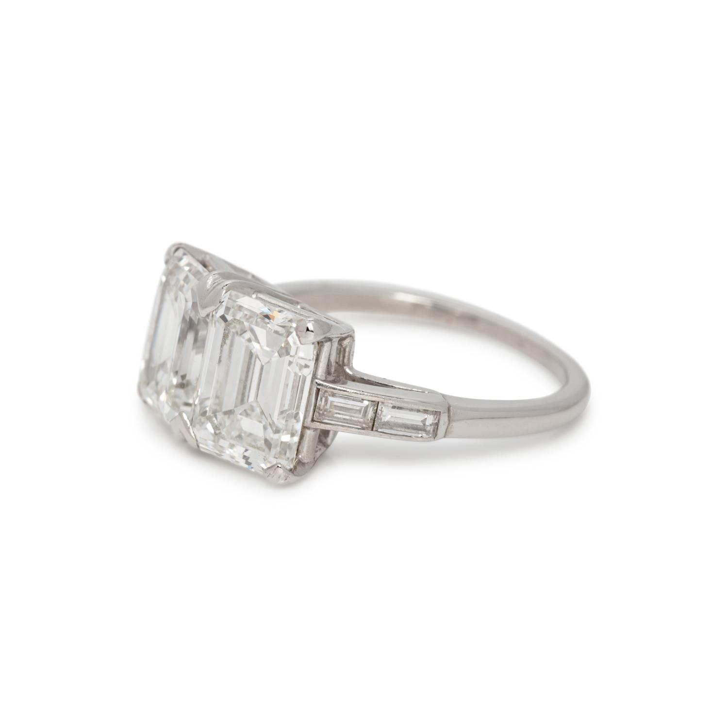 HARRY WINSTON, DIAMOND RING