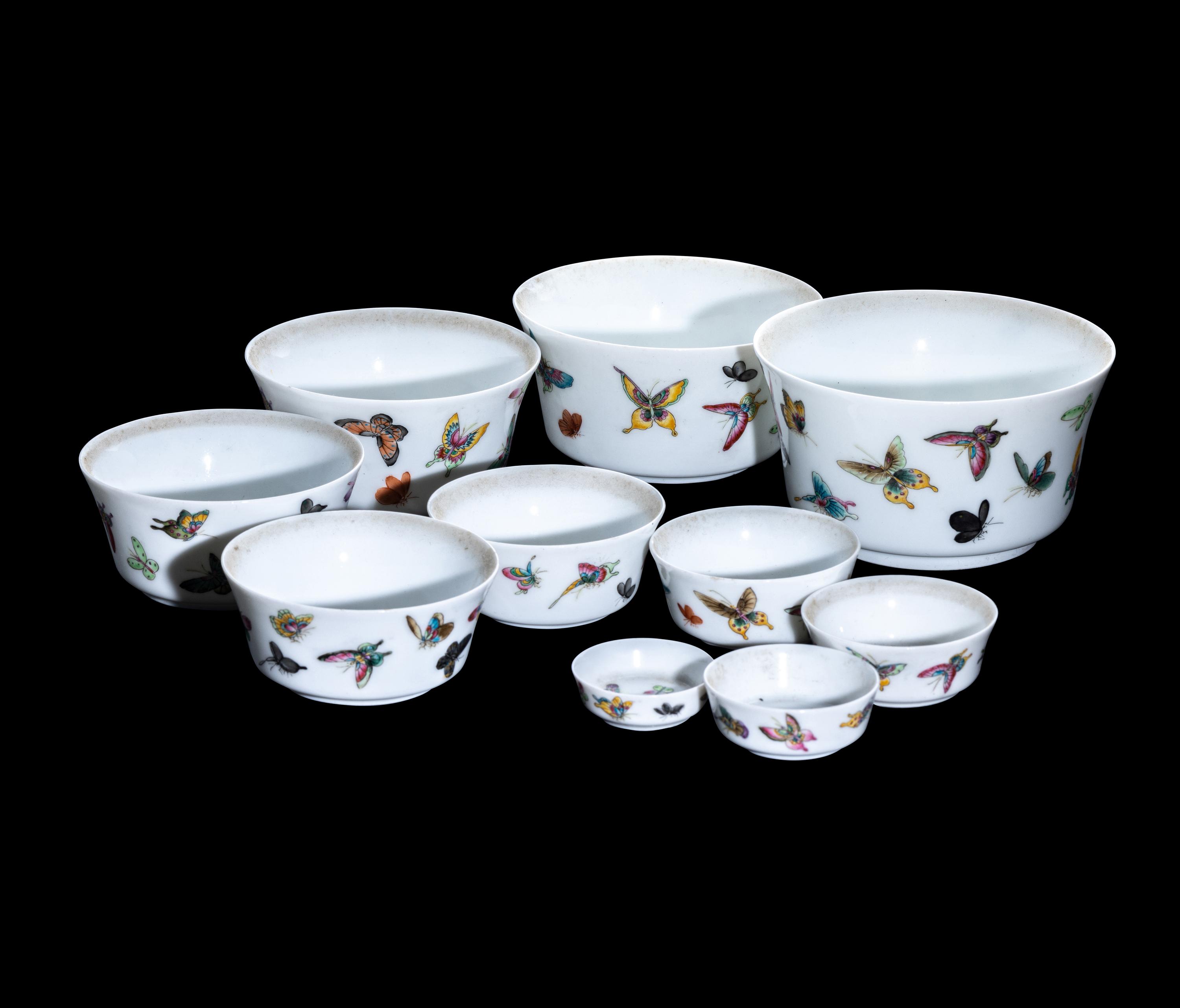 A Set of 10 Chinese Famille Rose Porcelain Cups