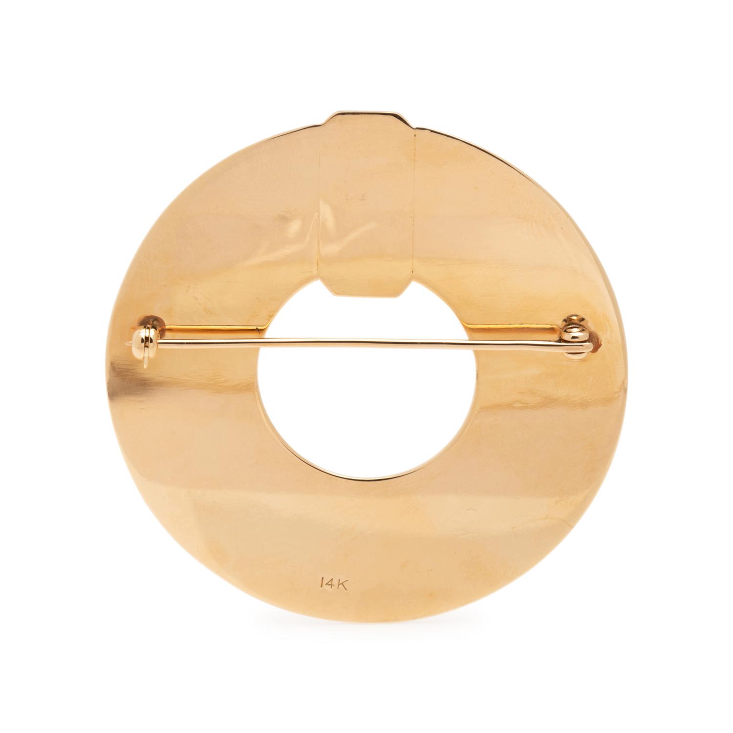 YELLOW GOLD BROOCH