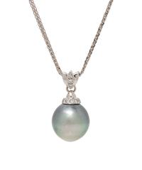CULTURED TAHITIAN PEARL AND DIAMOND PENDANT/NECKLACE