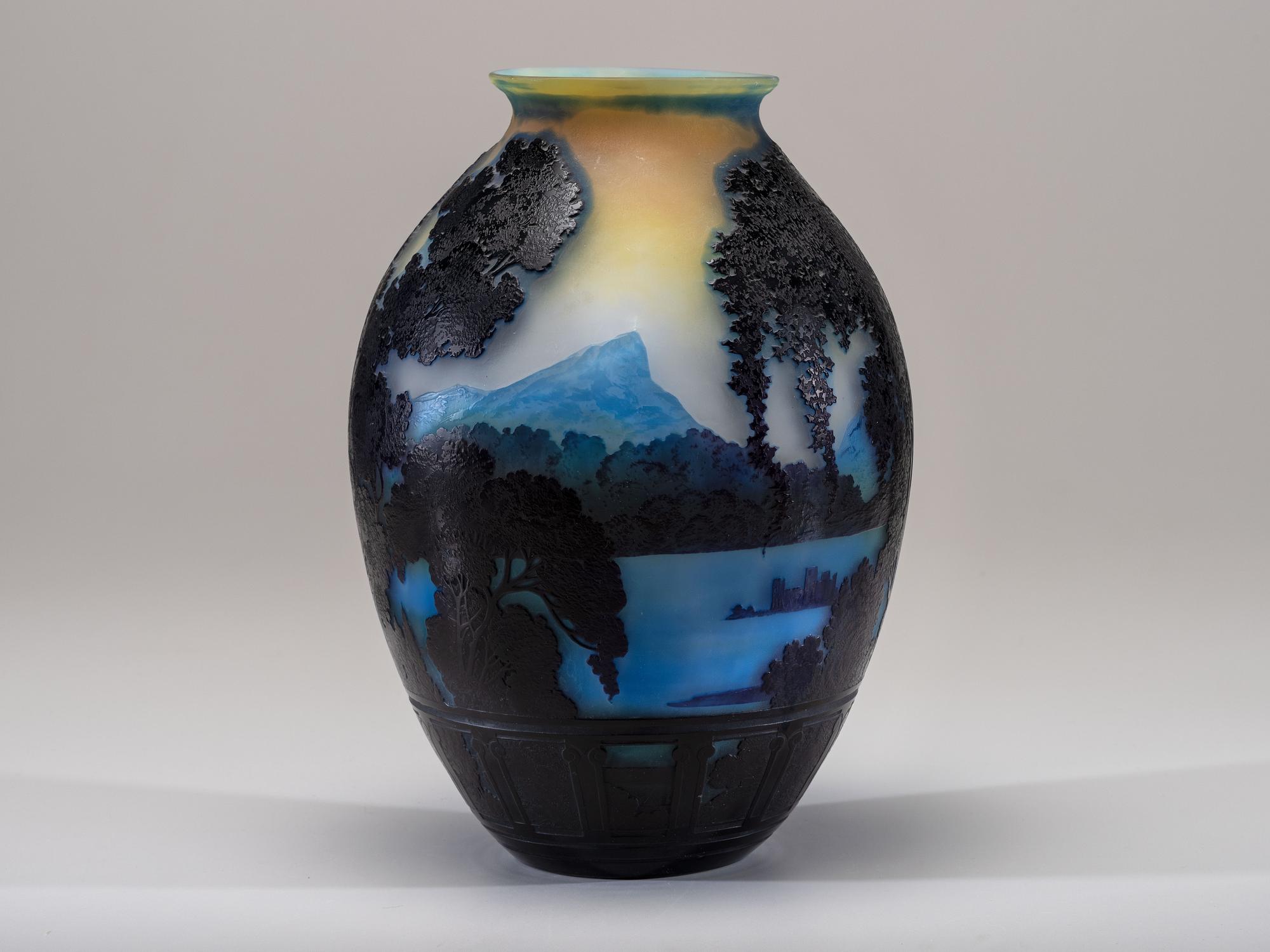 Lake Como Vase