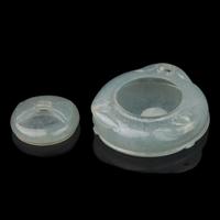 A Small Chinese Jadeite Vessel and Cover, Early 20th Century 民國 翡翠小蓋盒