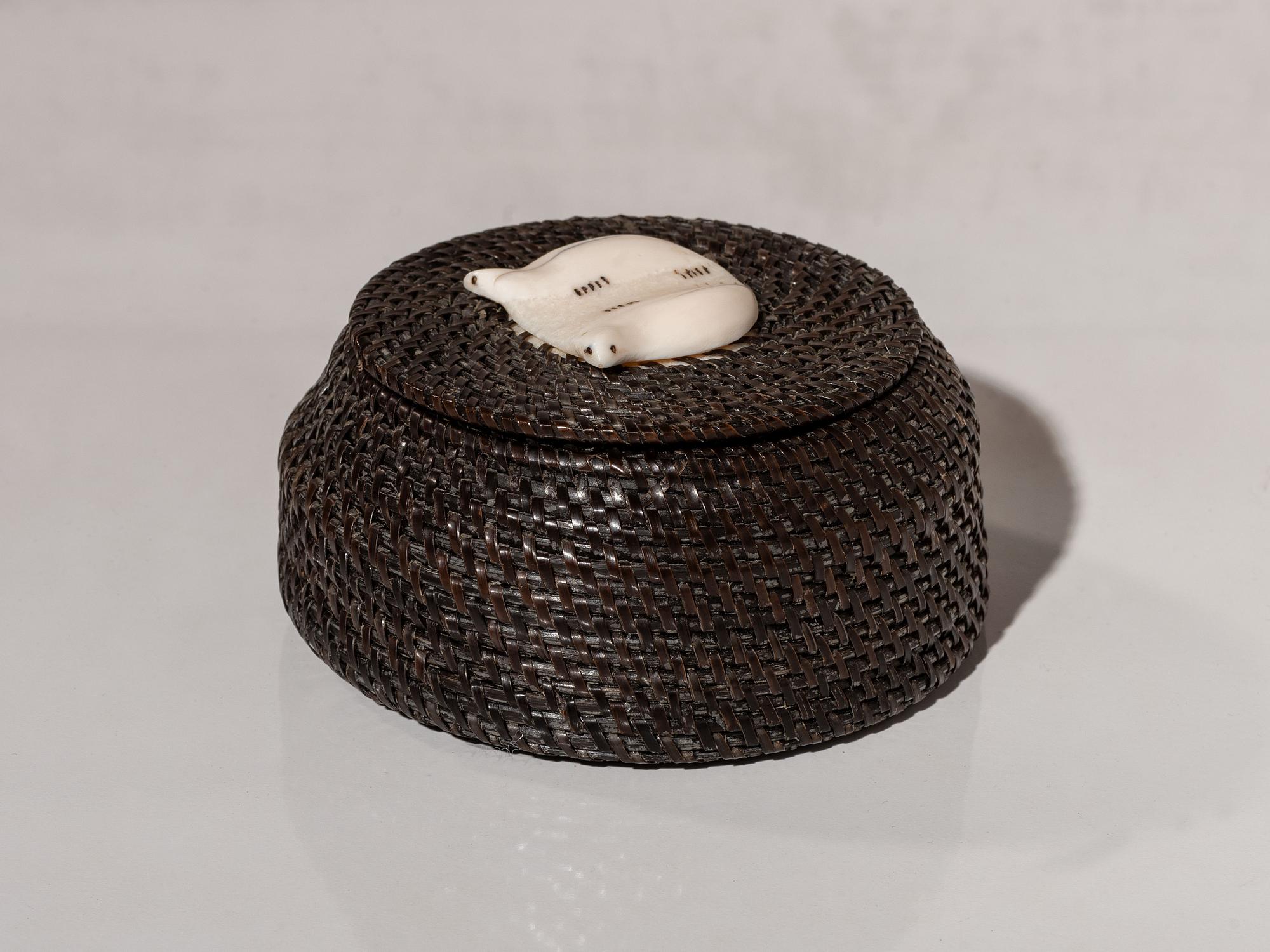 Baleen Basket